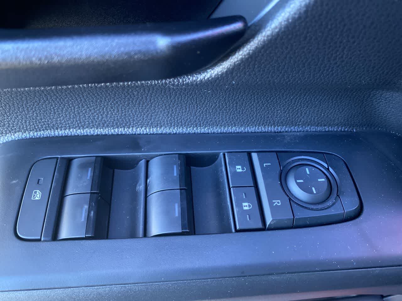 Thumbnail: 2025 Toyota Tacoma - 13