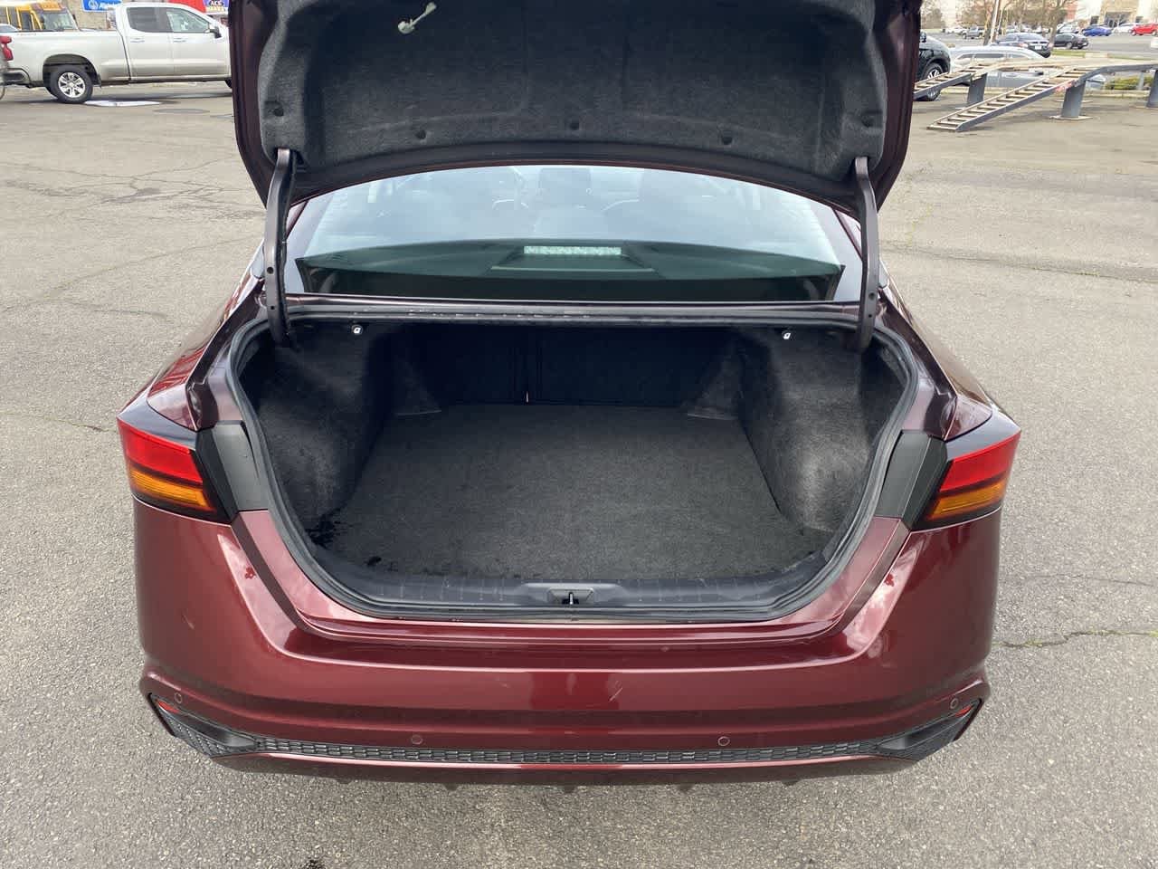 Thumbnail: 2025 Nissan Altima - 22