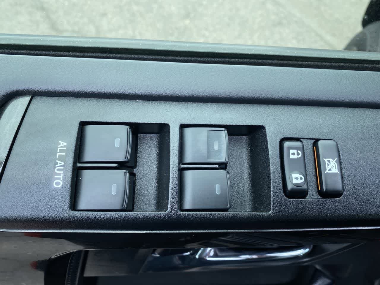 Thumbnail: 2023 Toyota 4Runner - 13