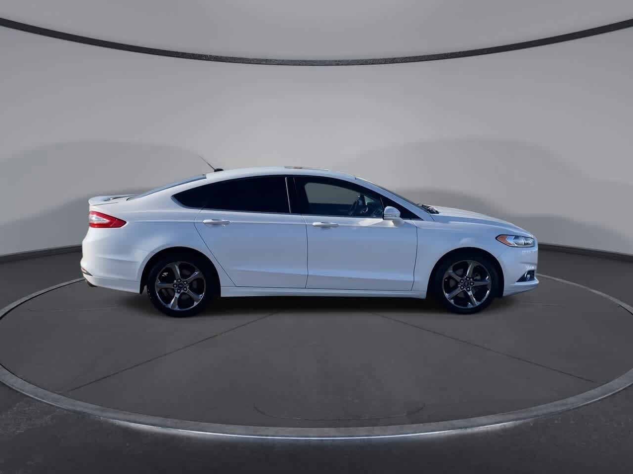 Thumbnail: 2014 Ford Fusion - 9