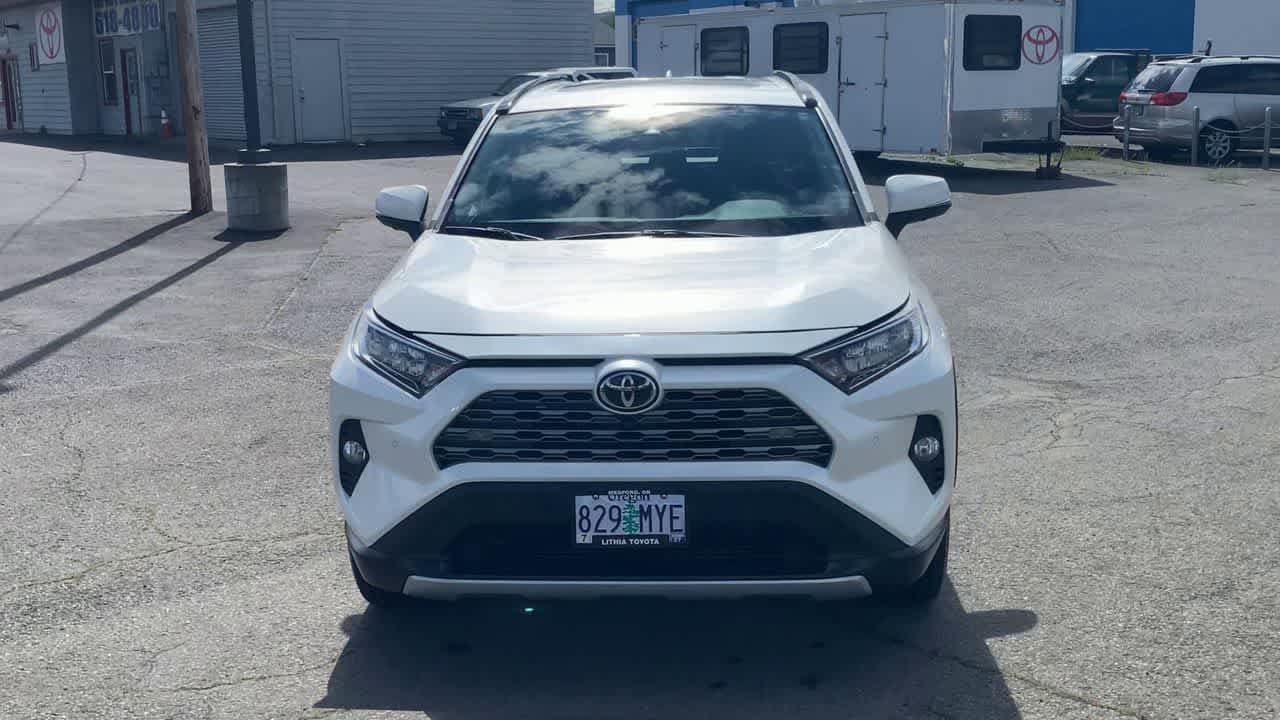 Thumbnail: 2021 Toyota RAV4 - 3