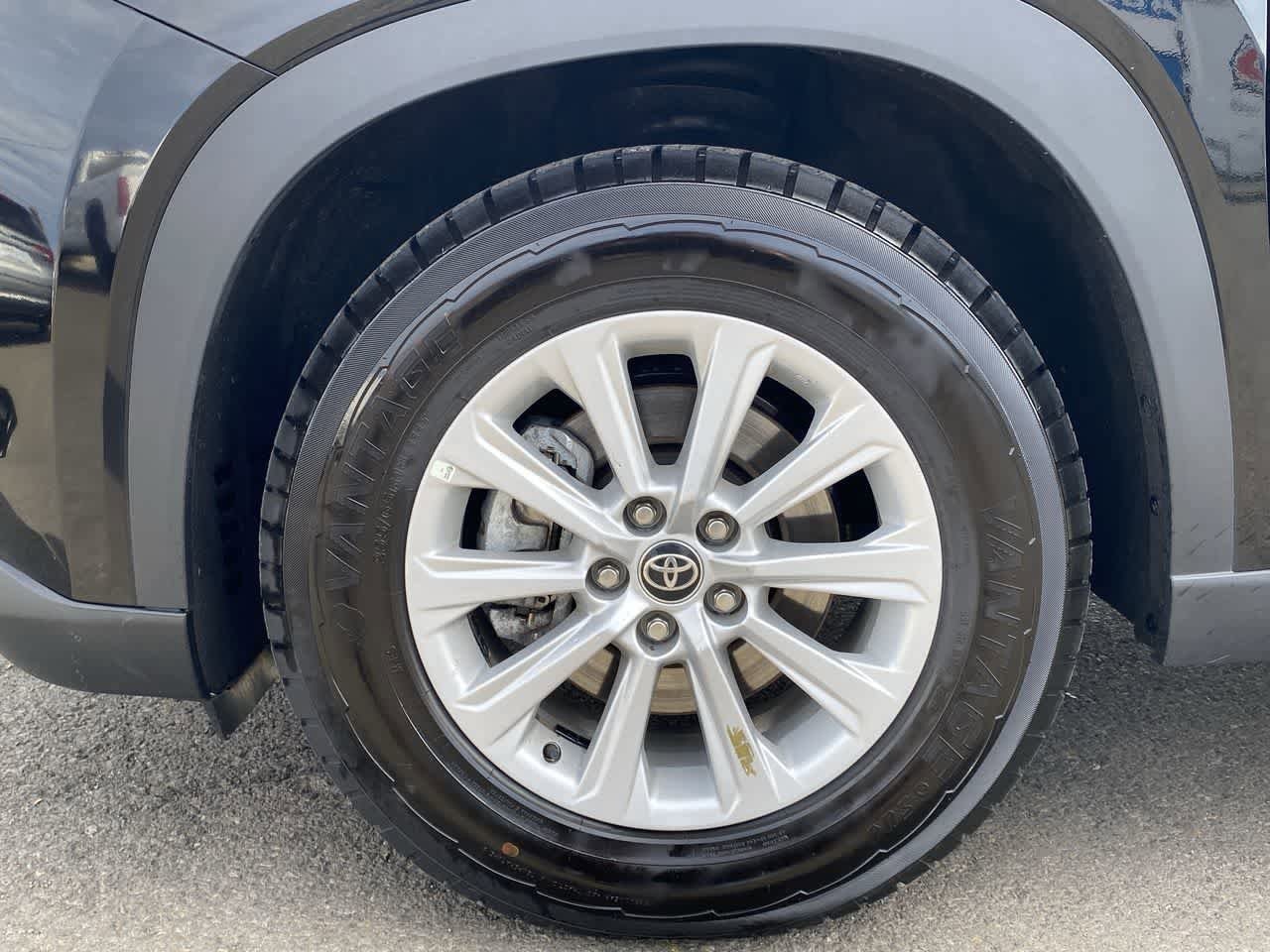 Thumbnail: 2025 Toyota Grand Highlander - 10