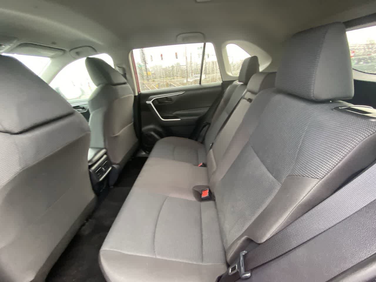 Thumbnail: 2025 Toyota RAV4 - 21