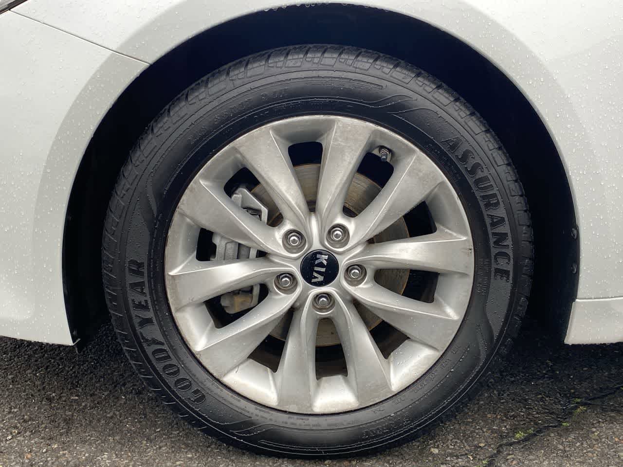 Thumbnail: 2018 Kia Optima - 10