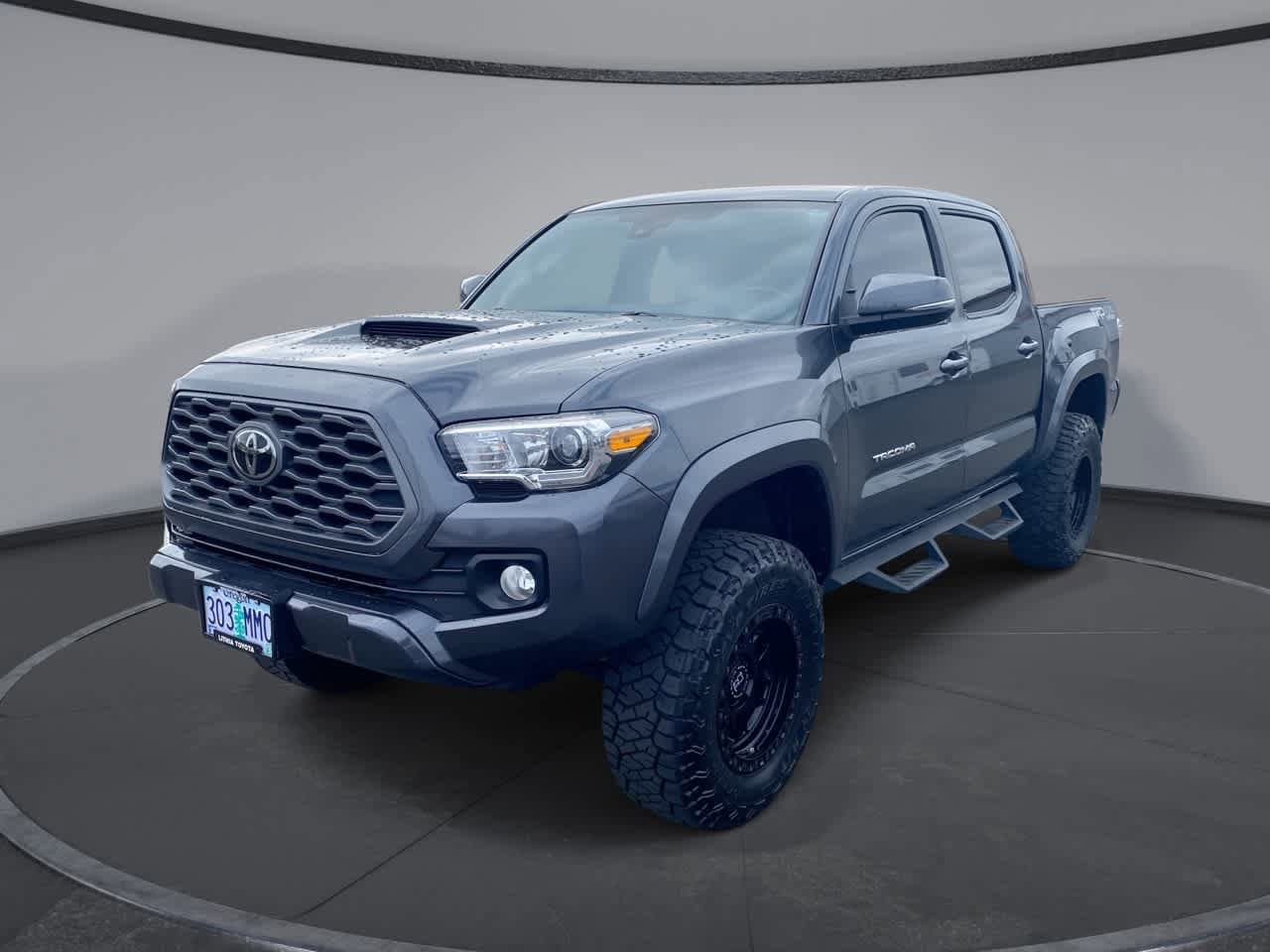 Thumbnail: 2020 Toyota Tacoma - 1