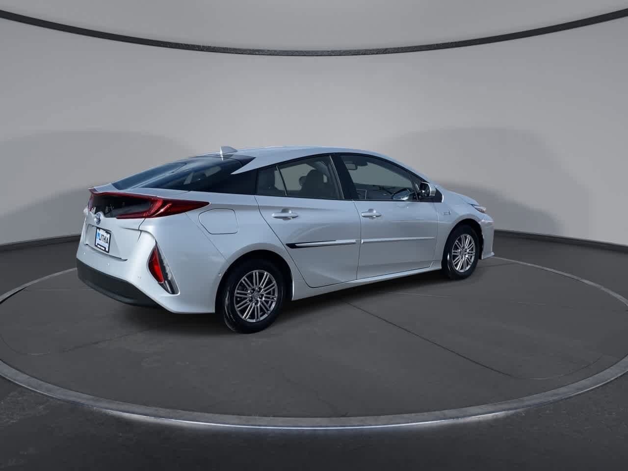 Thumbnail: 2019 Toyota Prius Prime - 8