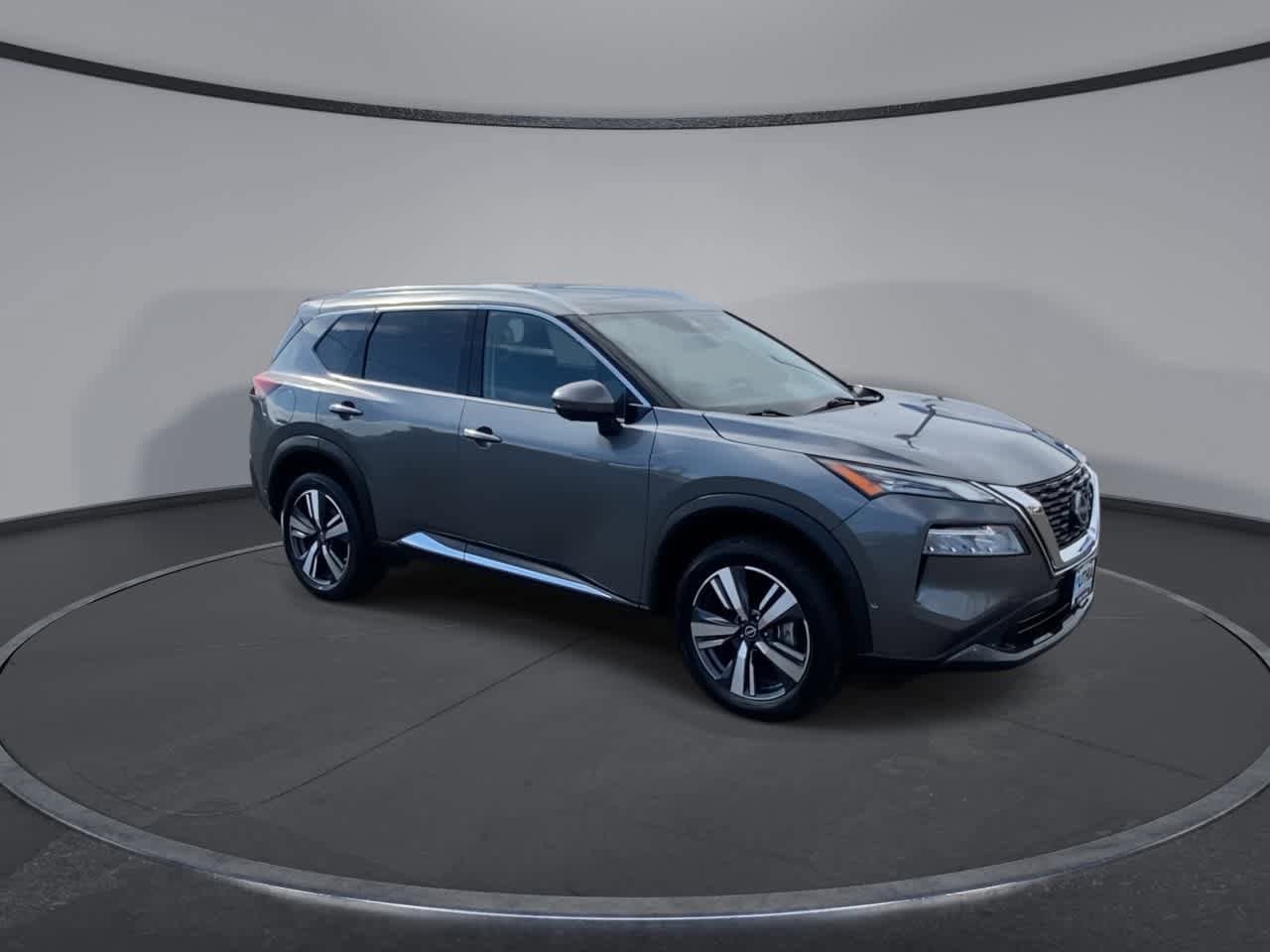 Thumbnail: 2023 Nissan Rogue - 2