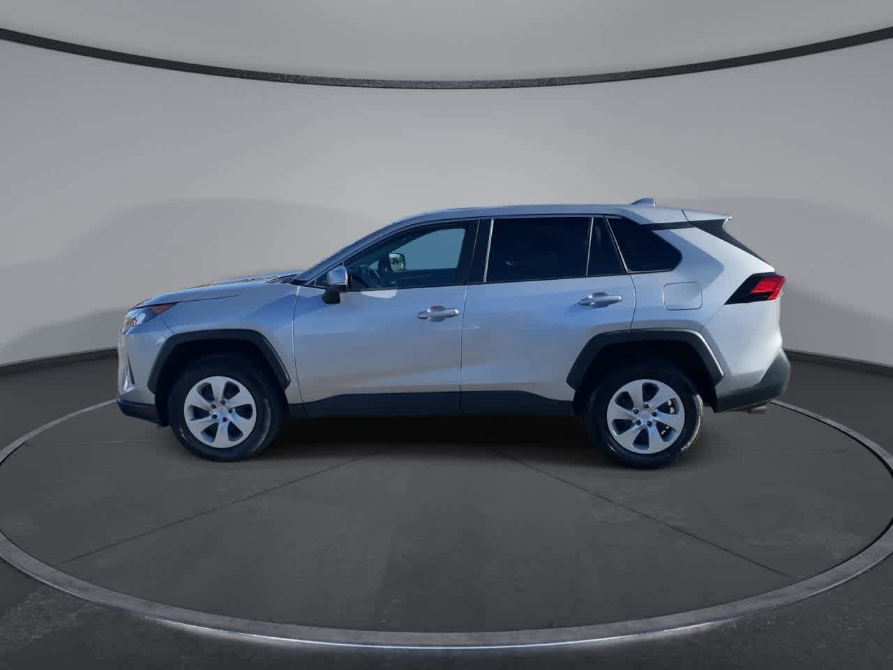 Thumbnail: 2022 Toyota RAV4 - 5