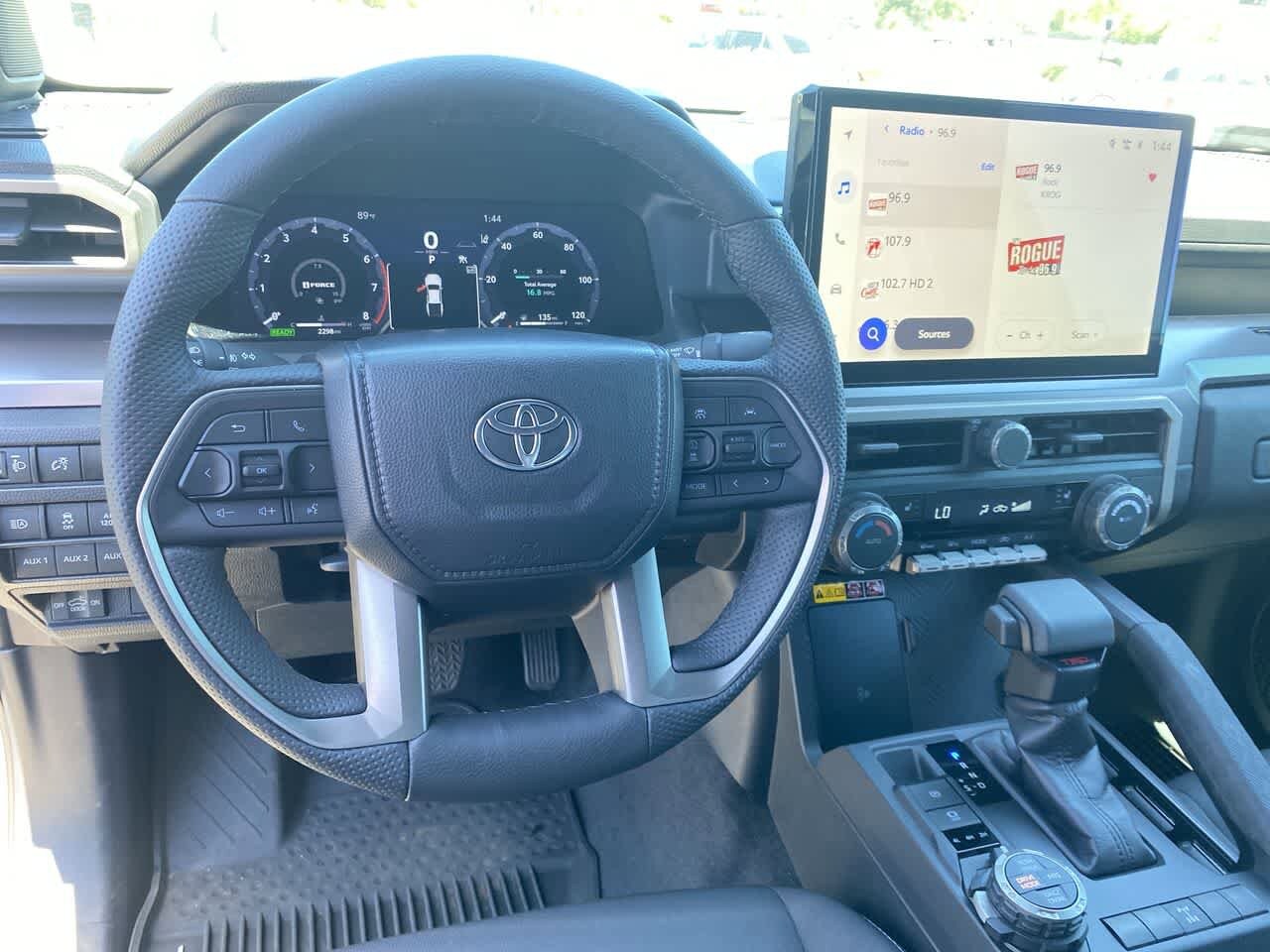 Thumbnail: 2024 Toyota Tacoma - 14