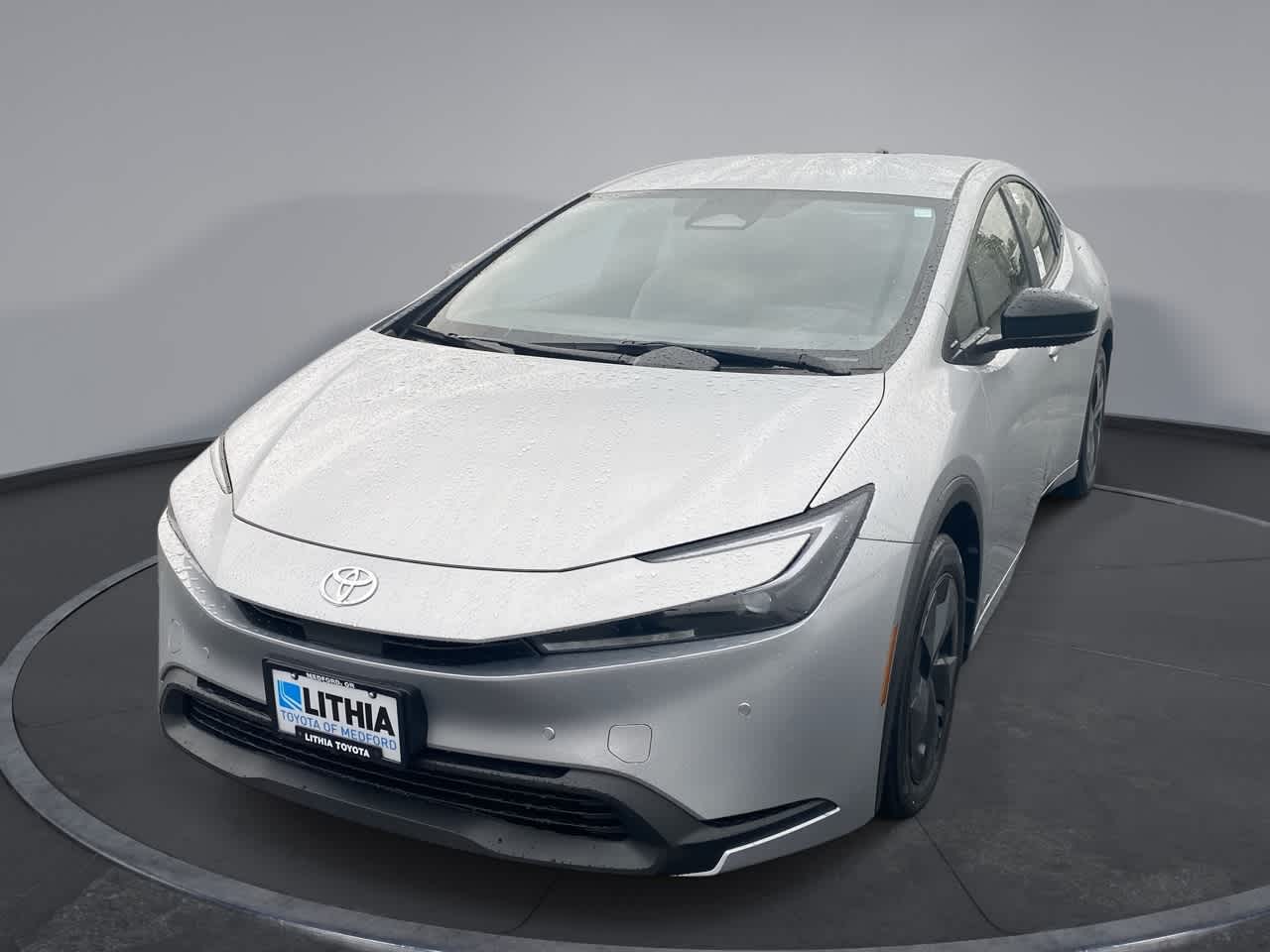 2026 Toyota Prius LE AWD 