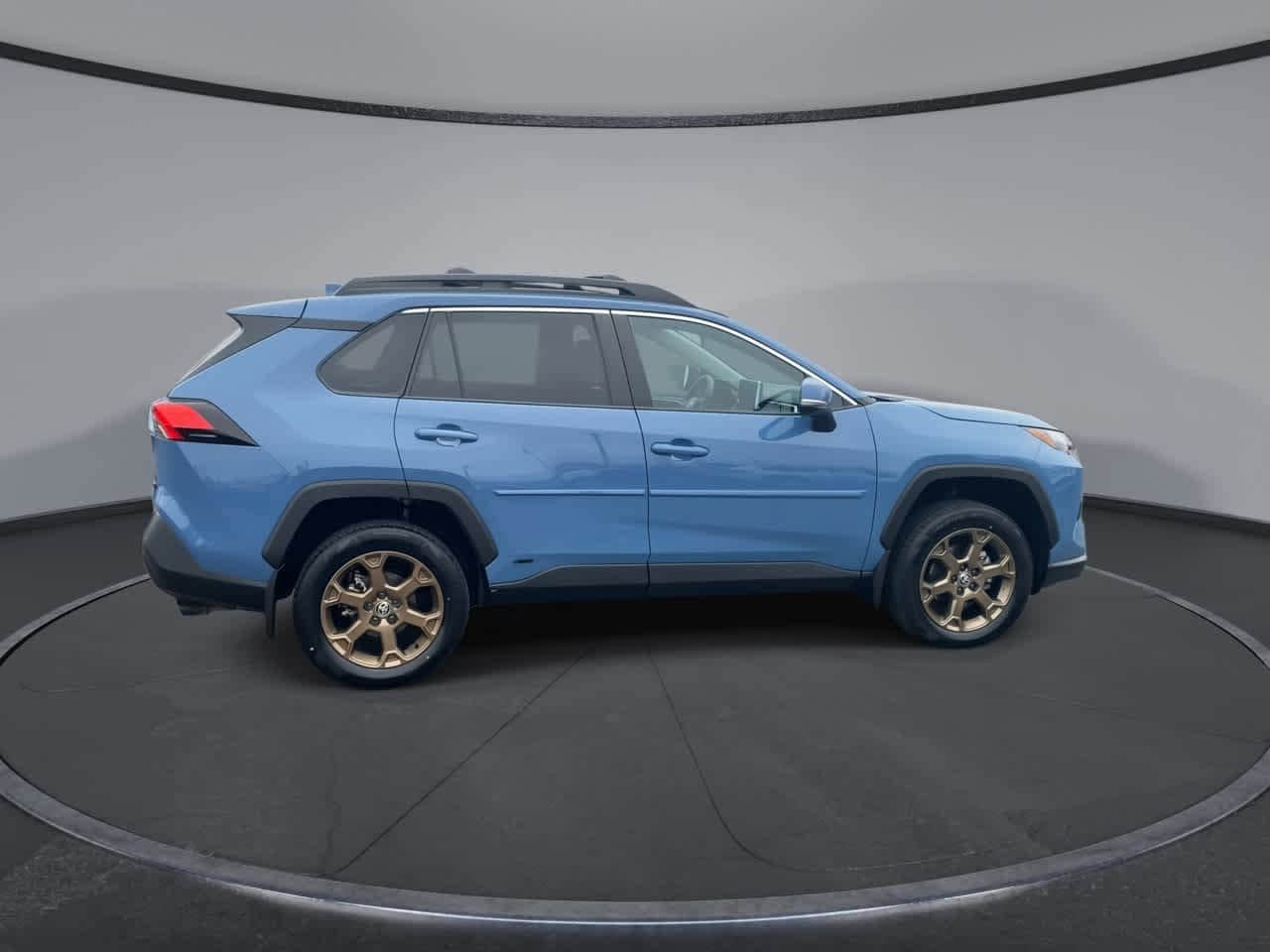 Thumbnail: 2023 Toyota RAV4 - 9