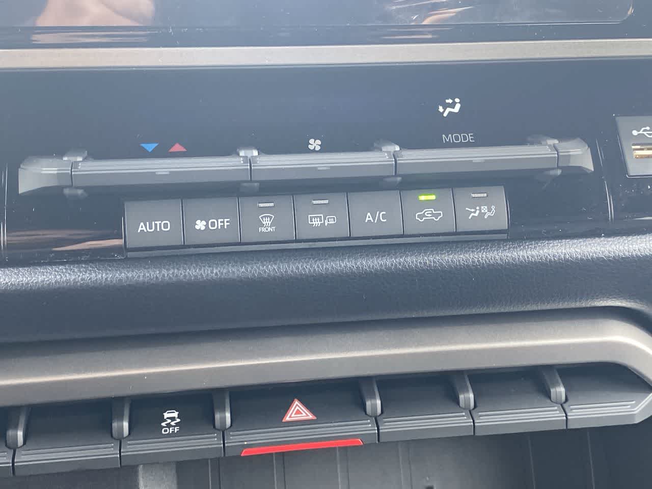 Thumbnail: 2026 Toyota Tundra - 18