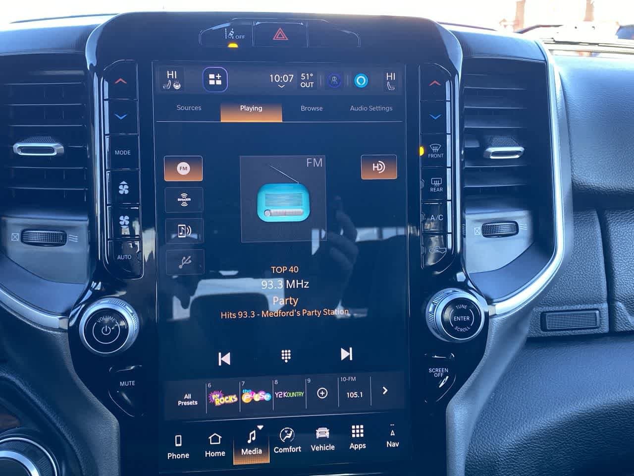 Thumbnail: 2025 RAM 1500 - 16