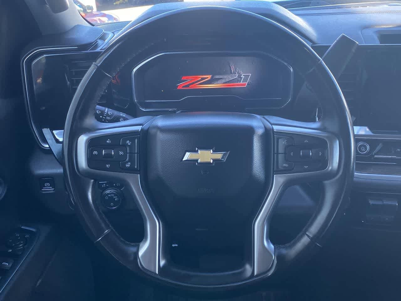 Thumbnail: 2025 Chevrolet Silverado 1500 - 14