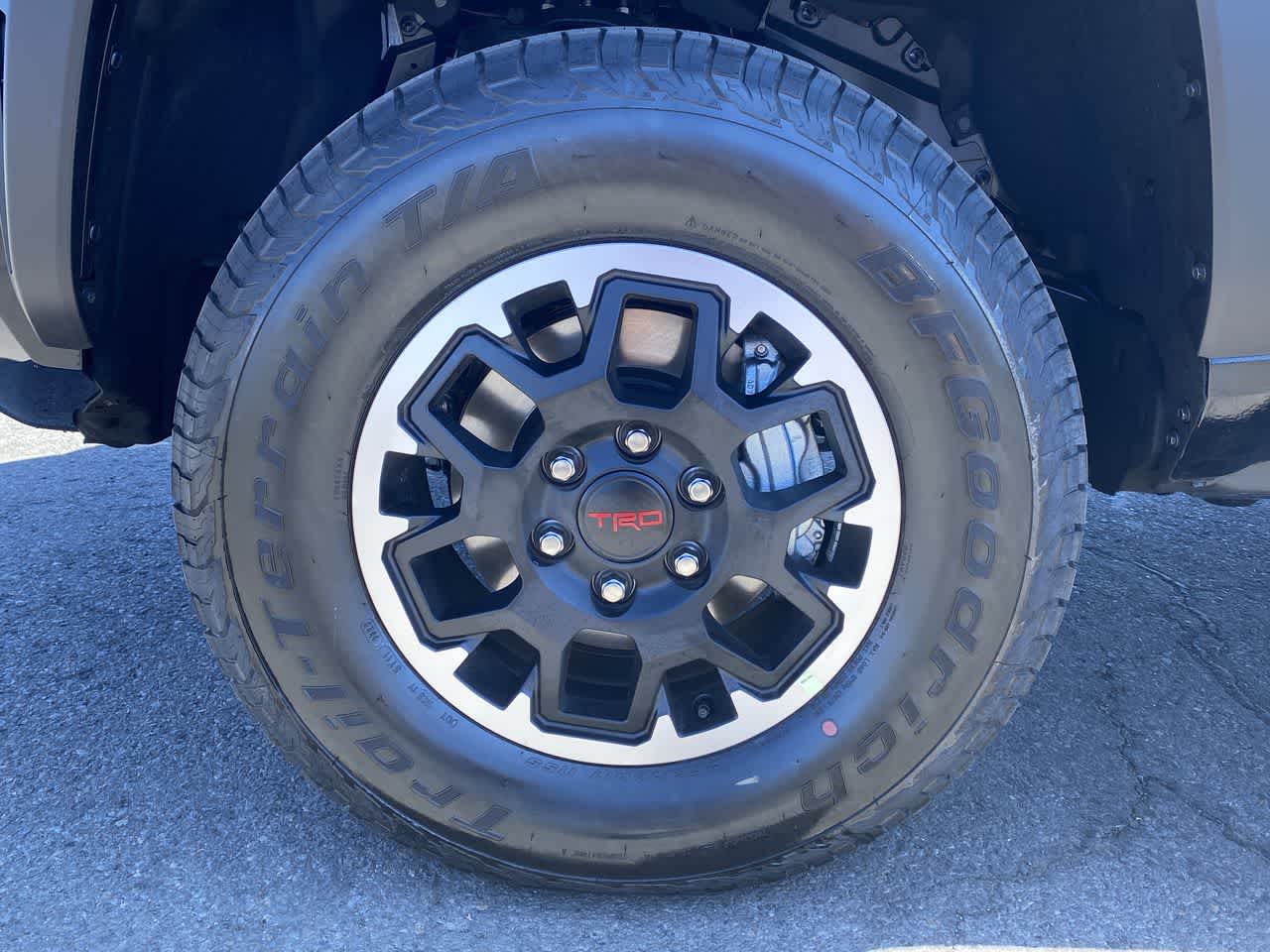 Thumbnail: 2025 Toyota Tacoma - 10