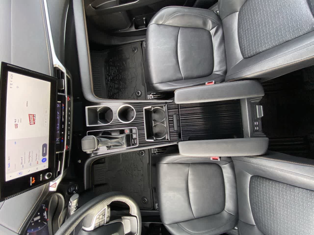 Thumbnail: 2025 Toyota Sienna - 20