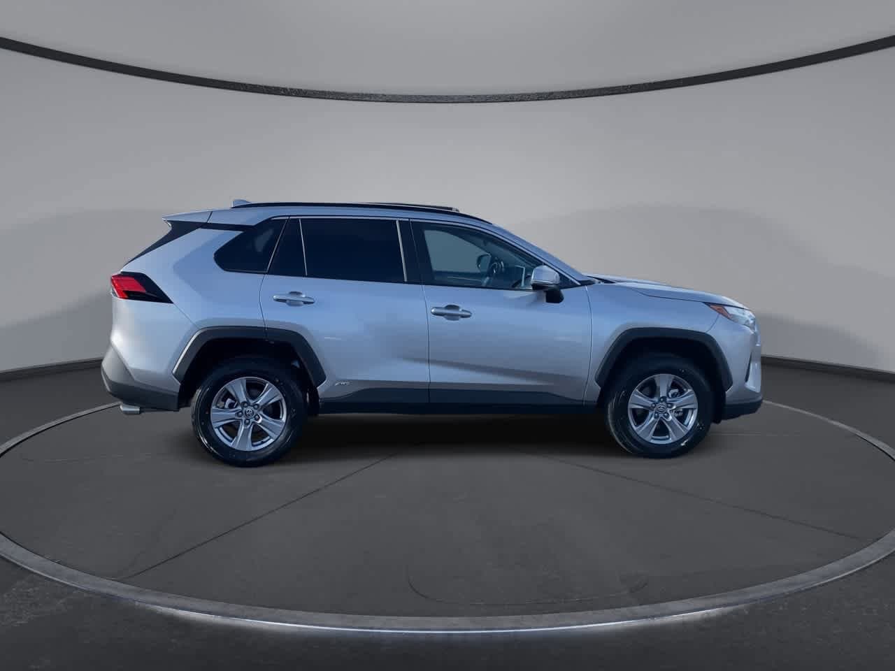 Thumbnail: 2025 Toyota RAV4 - 9