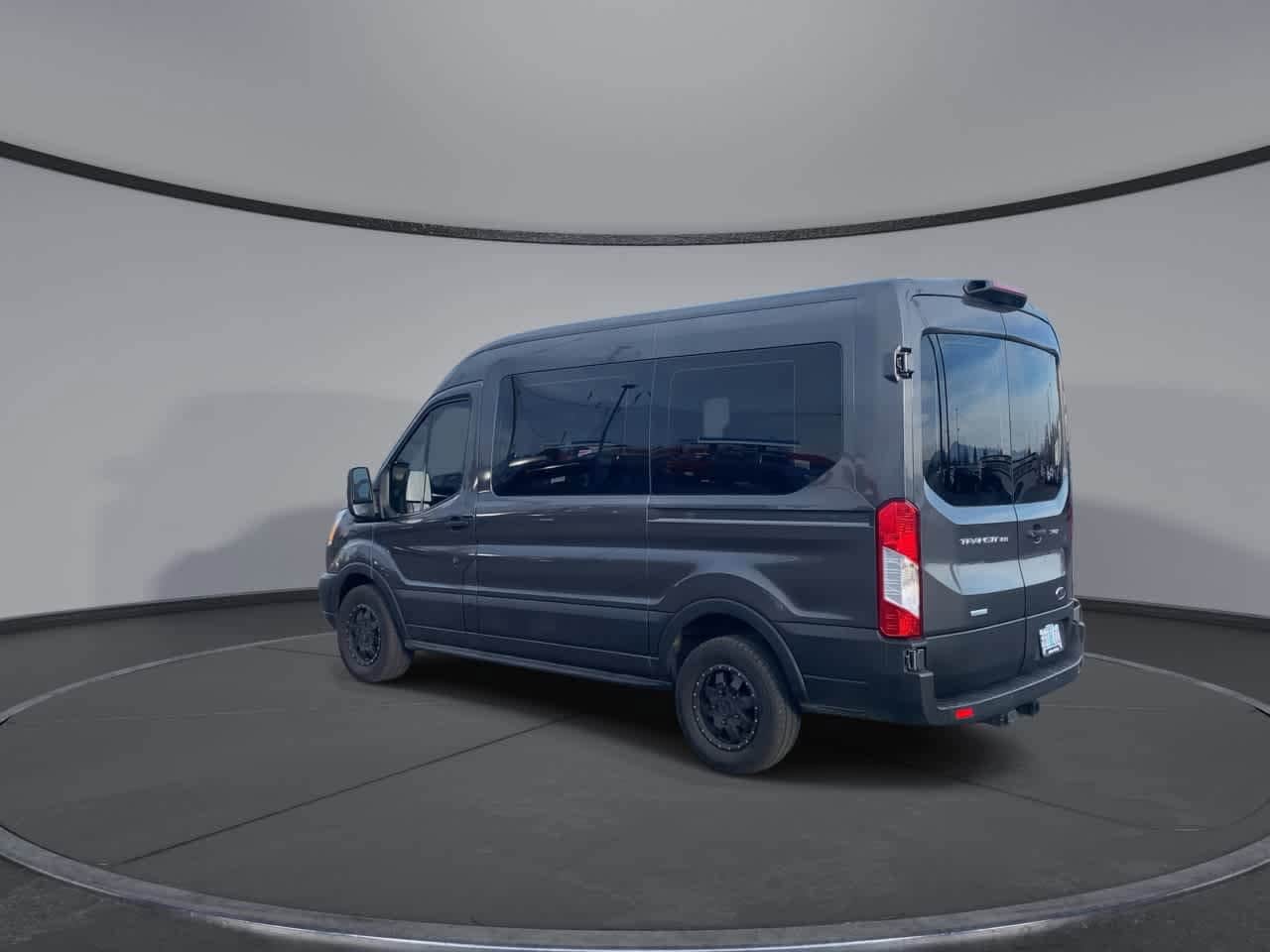 Thumbnail: 2019 Ford Transit Series - 6