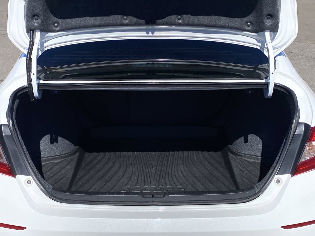 Thumbnail: 2022 Honda Accord - 22