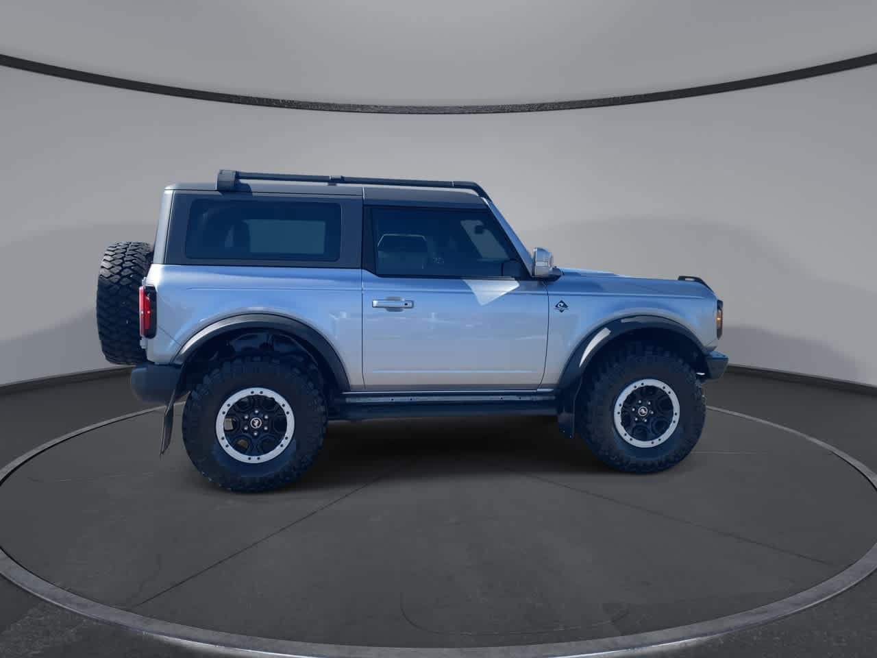 Thumbnail: 2021 Ford Bronco - 9