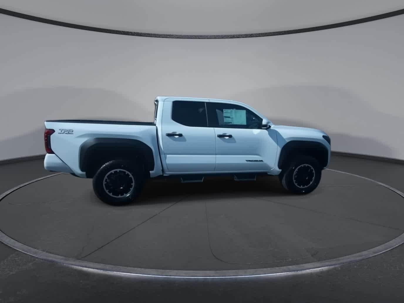 2024 Toyota Tacoma TRD Off-Road 9