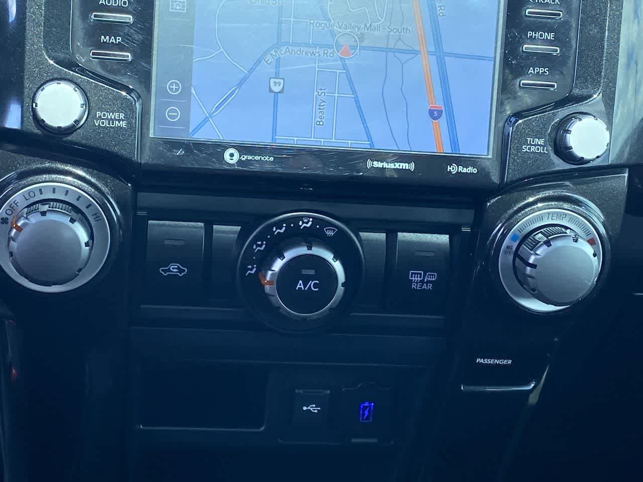 Thumbnail: 2021 Toyota 4Runner - 19