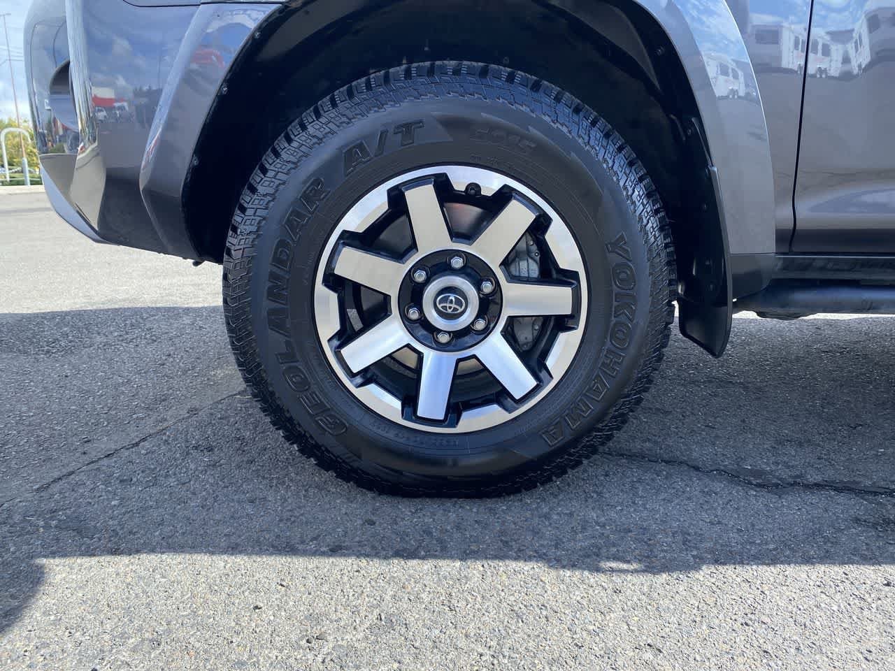 Thumbnail: 2021 Toyota 4Runner - 10