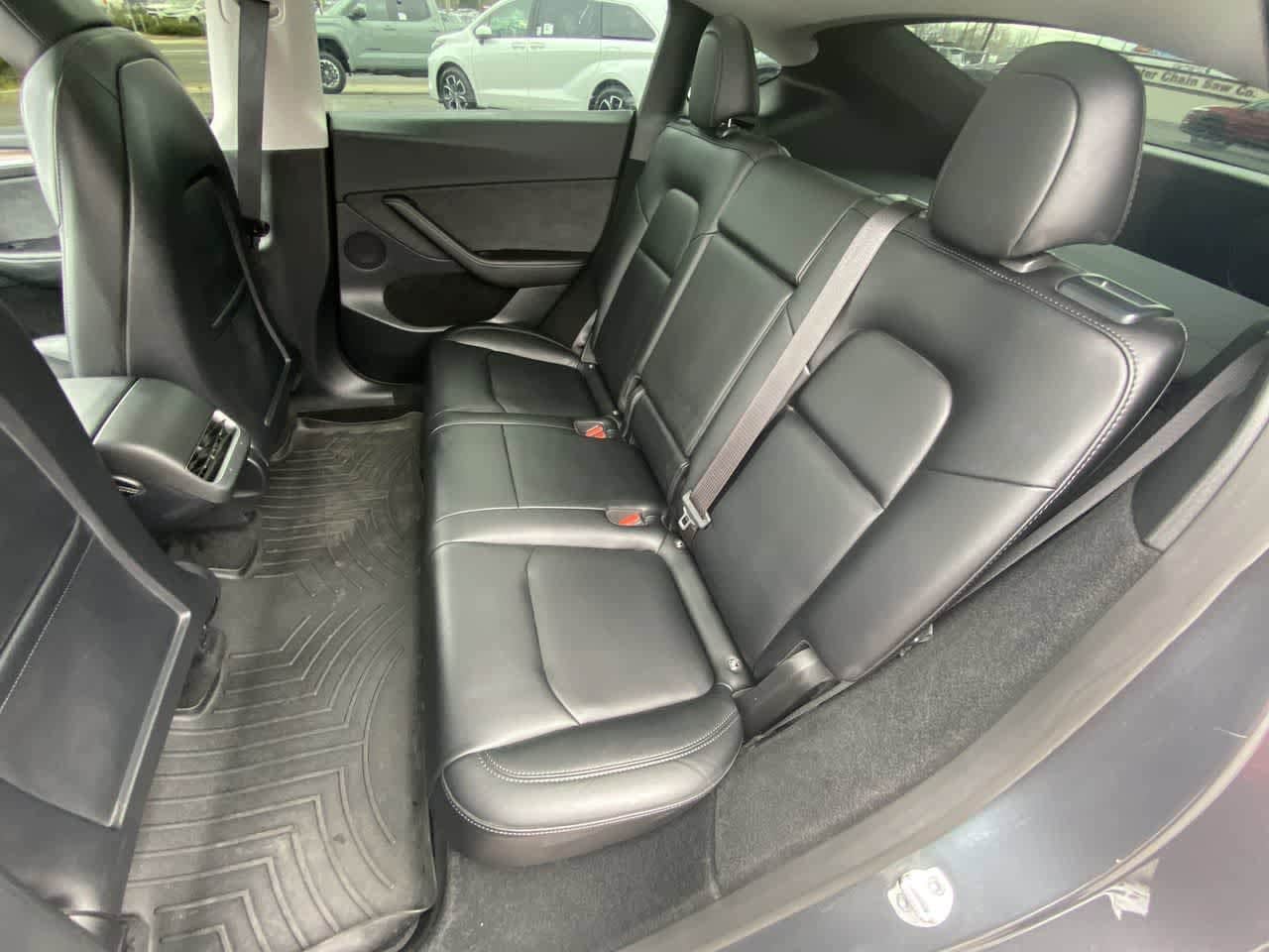 Thumbnail: 2023 Tesla Model Y - 21