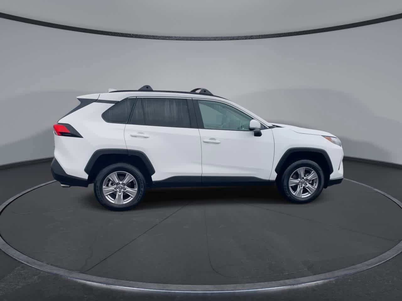 Thumbnail: 2023 Toyota RAV4 - 9