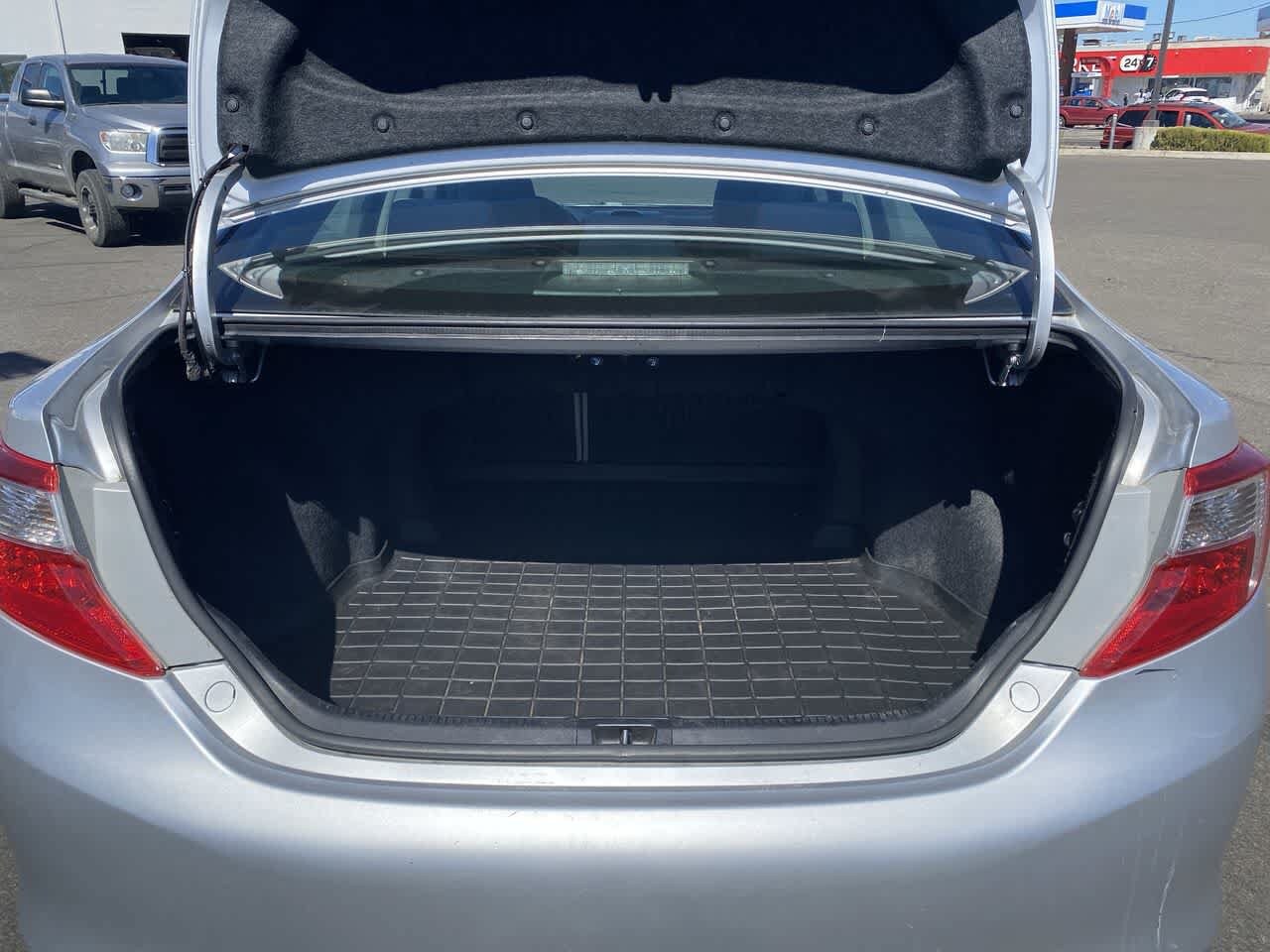 2014 Toyota Camry XLE - Photo 23