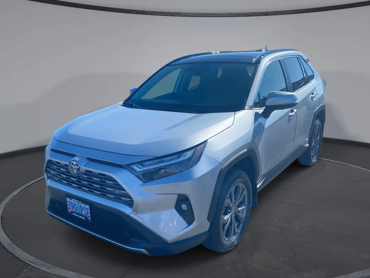 Thumbnail: 2024 Toyota RAV4 - 1