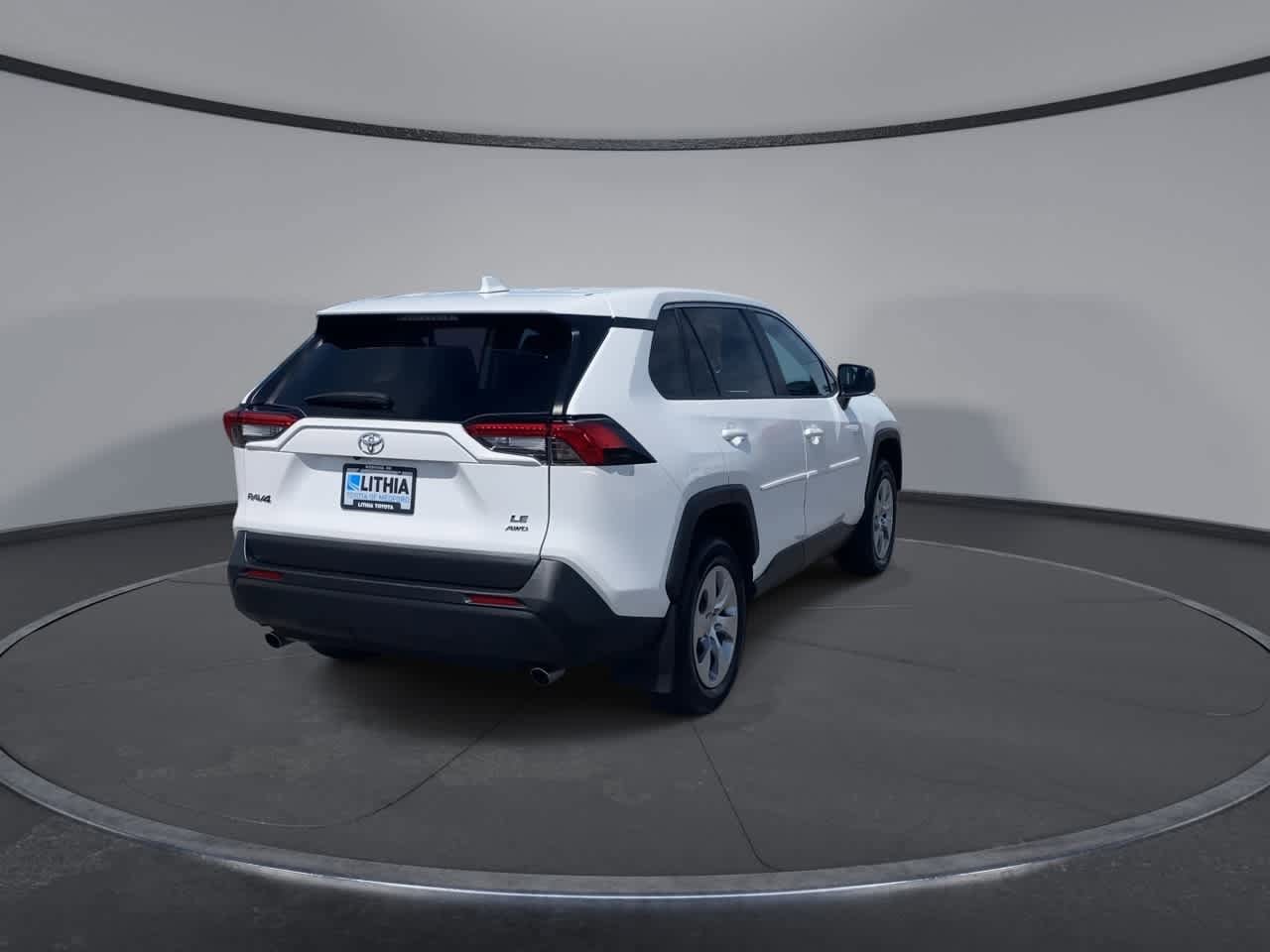 Thumbnail: 2022 Toyota RAV4 - 9