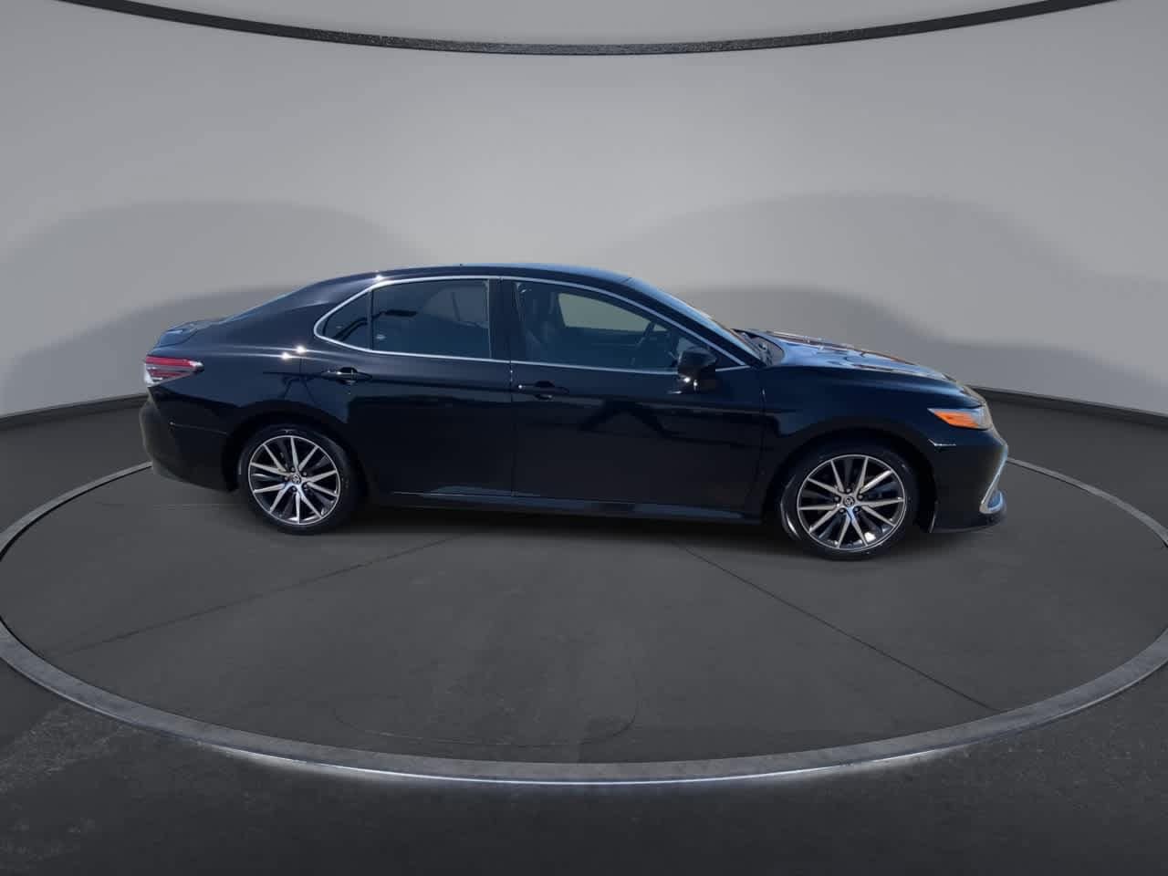 Thumbnail: 2024 Toyota Camry - 9