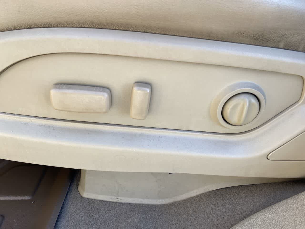 Thumbnail: 2012 Buick Enclave - 12