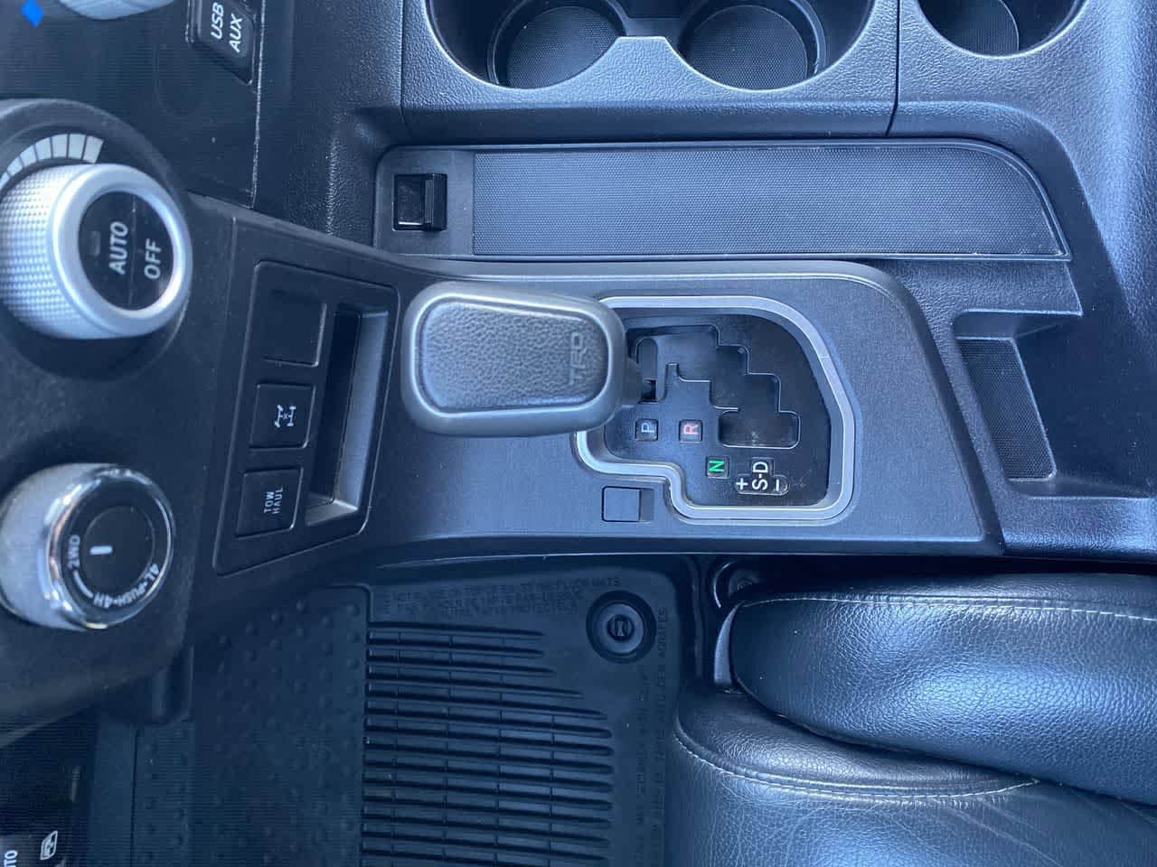 Thumbnail: 2019 Toyota Sequoia - 20