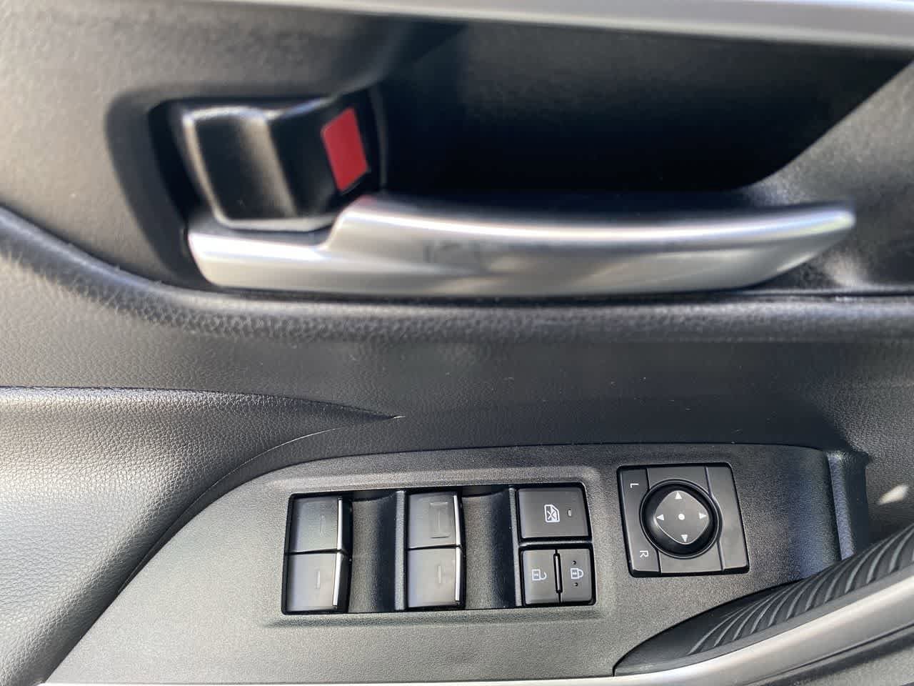 Thumbnail: 2025 Toyota RAV4 - 13