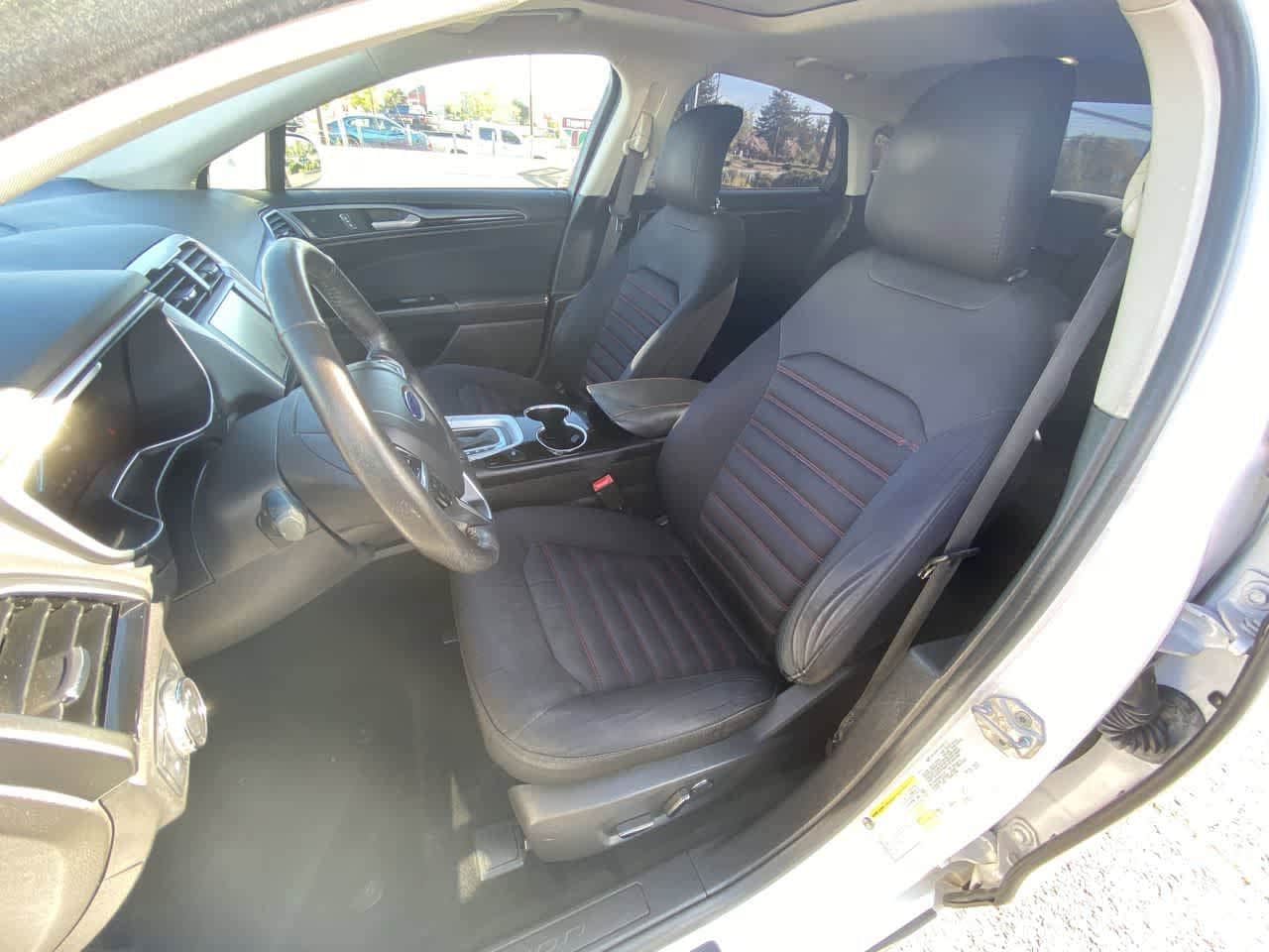 Thumbnail: 2014 Ford Fusion - 11