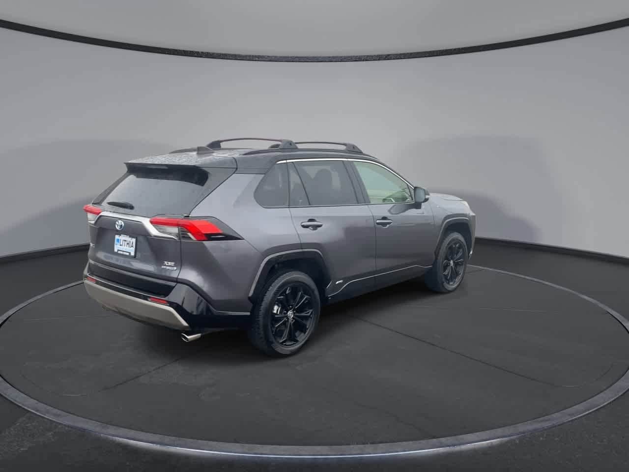 Thumbnail: 2024 Toyota RAV4 - 8