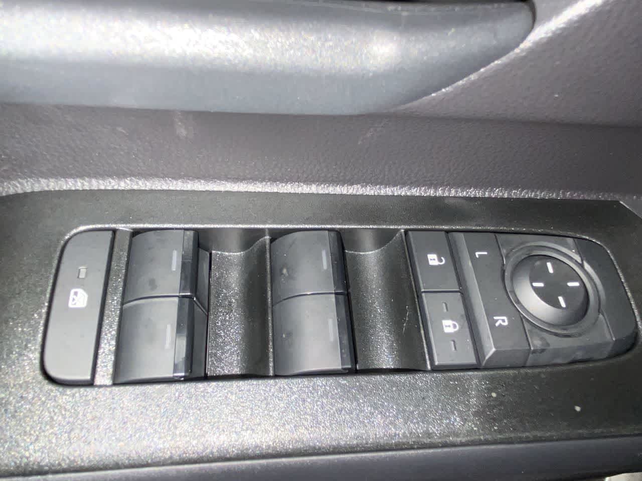 Thumbnail: 2025 Toyota 4Runner - 13