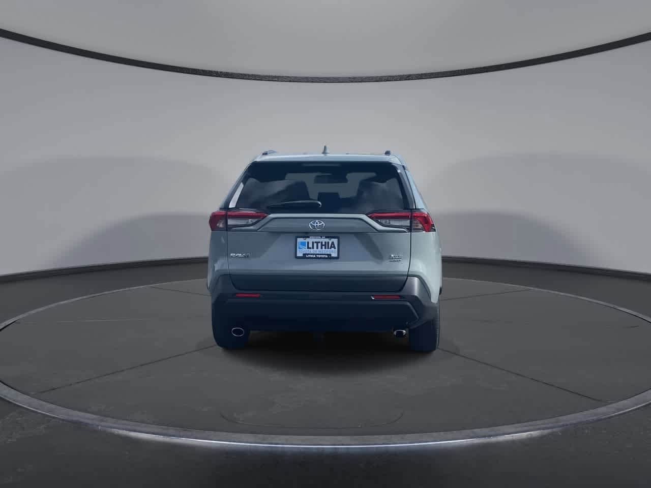 Thumbnail: 2019 Toyota RAV4 - 8
