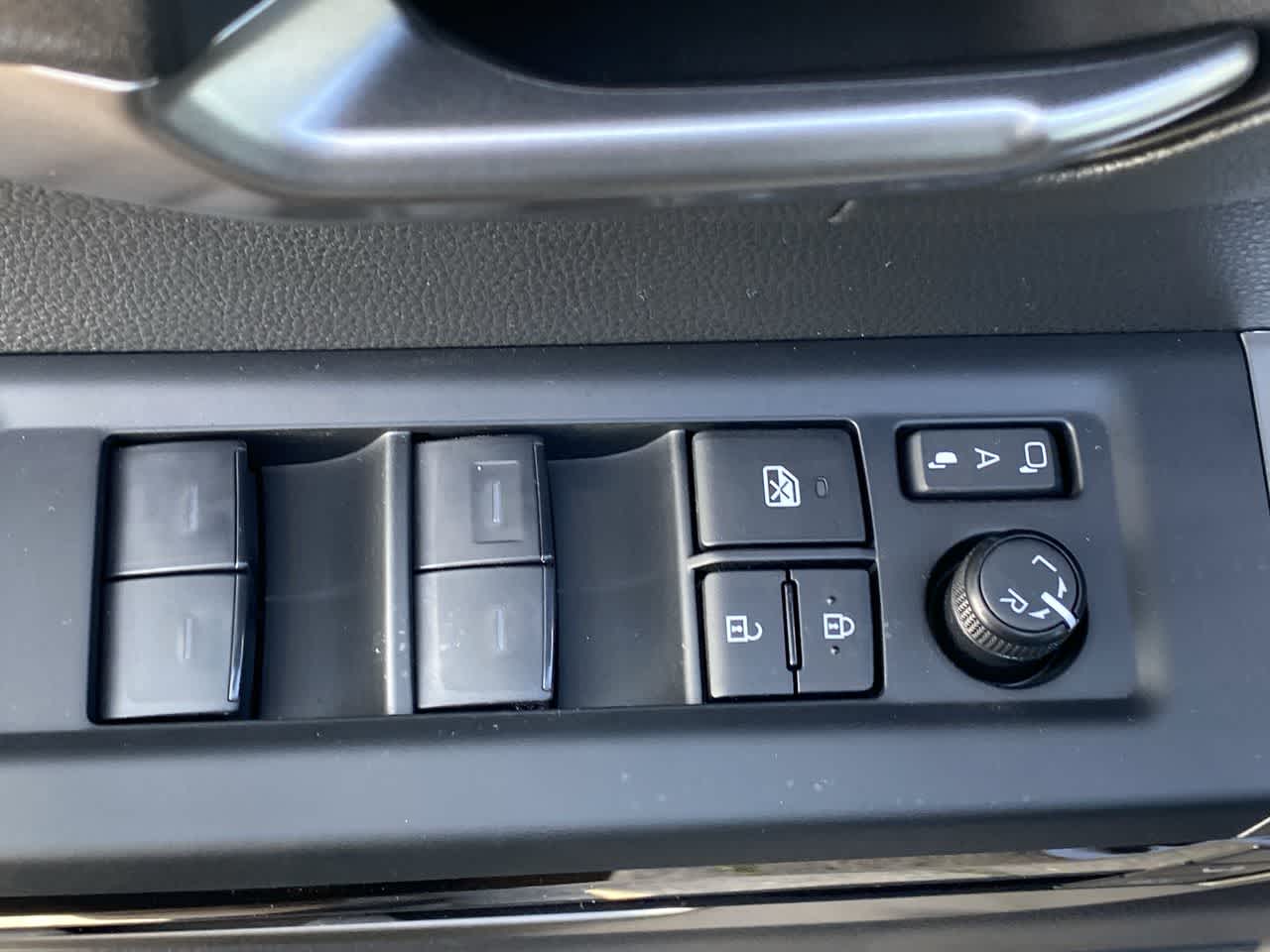 Thumbnail: 2026 Toyota Tundra - 13