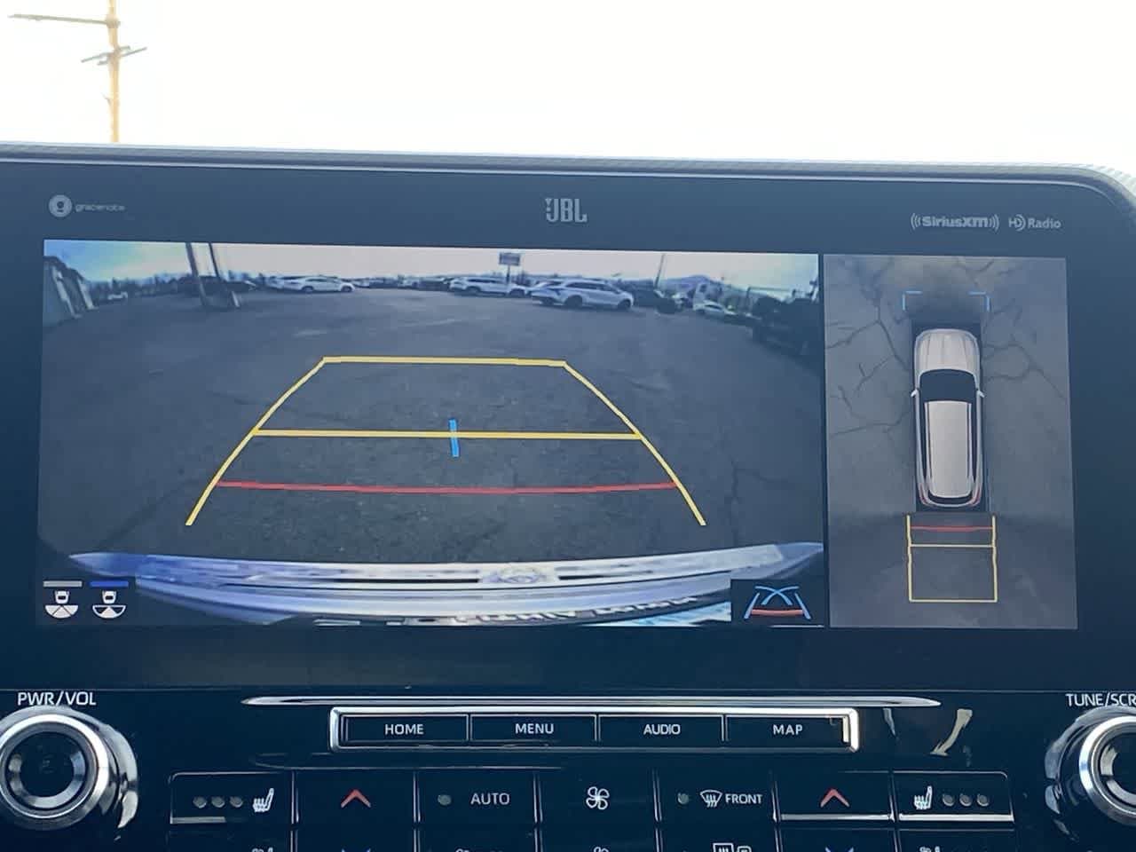 Thumbnail: 2021 Toyota Highlander - 17