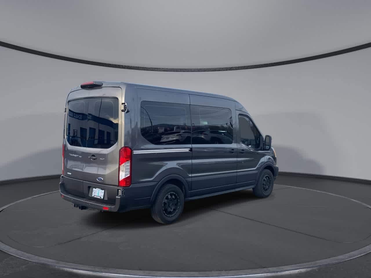 Thumbnail: 2019 Ford Transit Series - 8