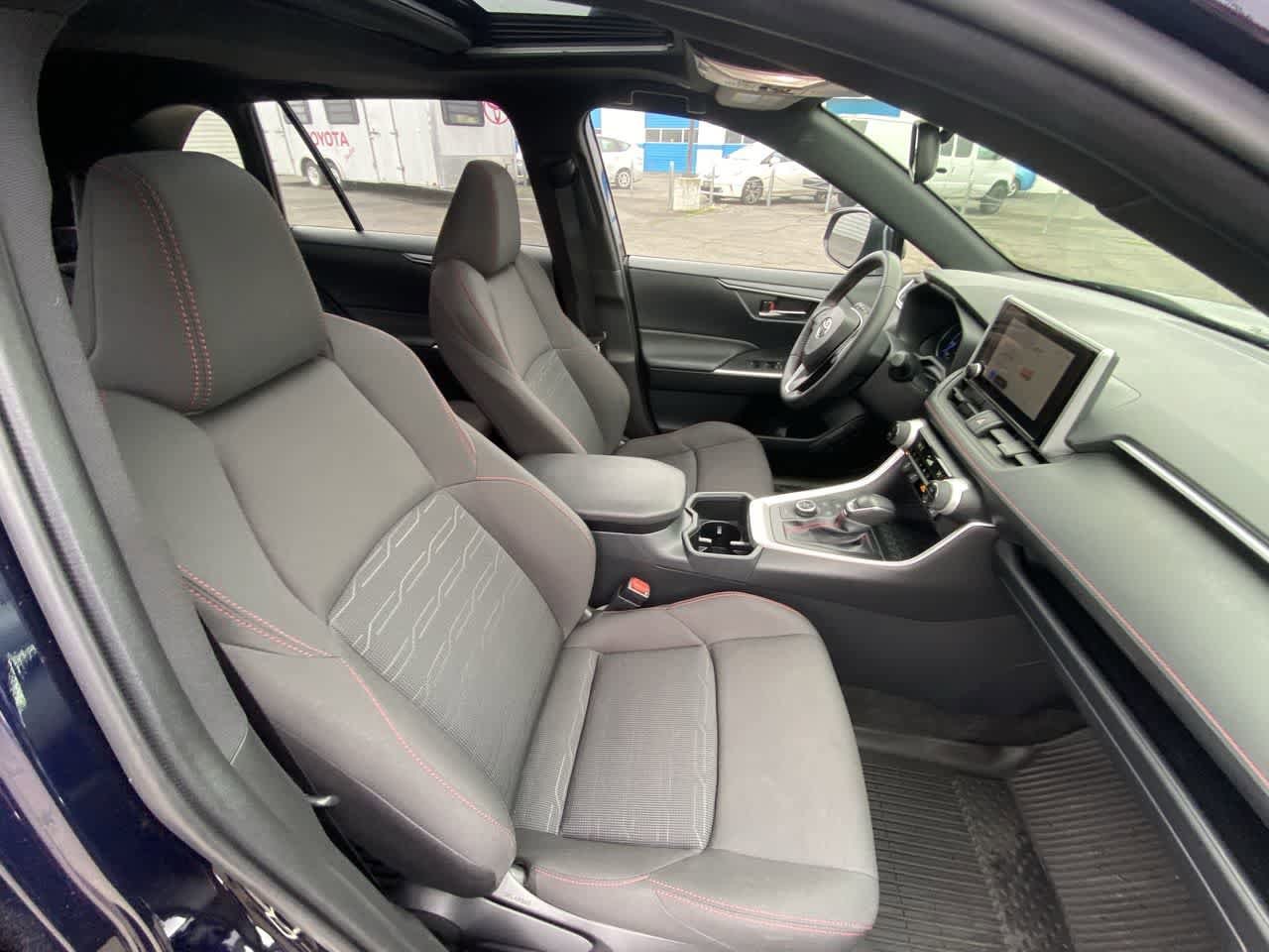 Thumbnail: 2024 Toyota RAV4 - 24