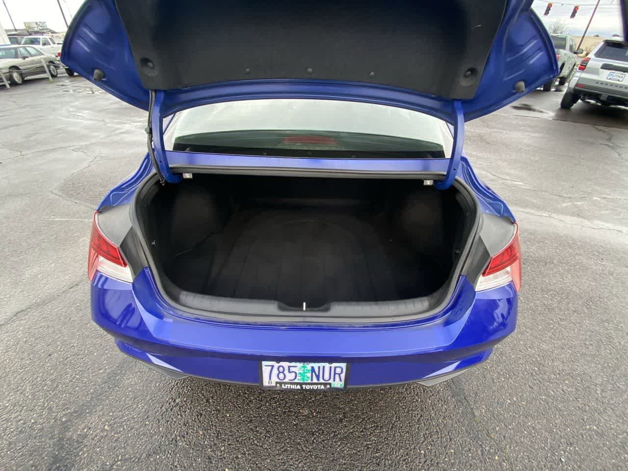 Thumbnail: 2023 Hyundai Elantra - 22