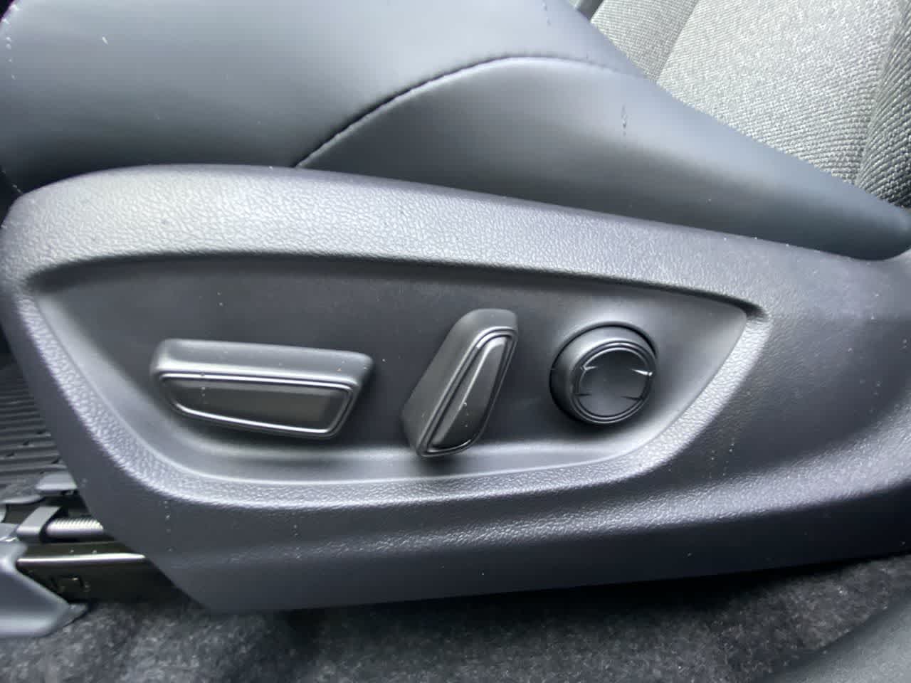 Thumbnail: 2026 Toyota bZ - 12