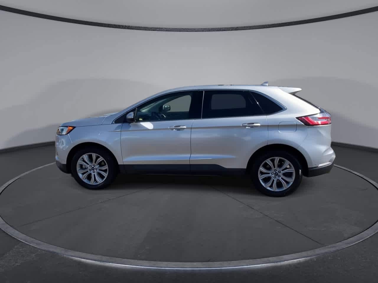 Thumbnail: 2019 Ford Edge - 5