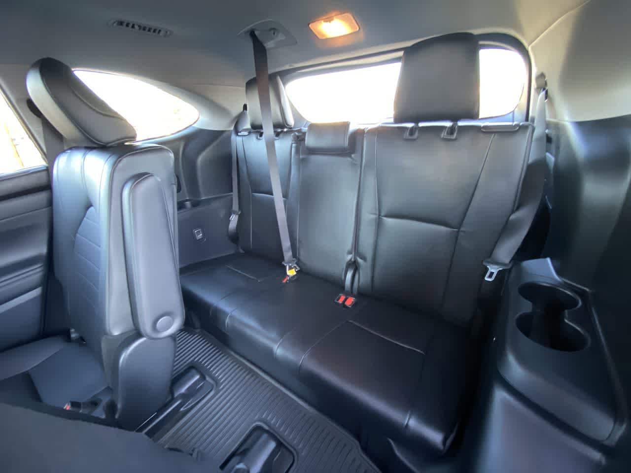 Thumbnail: 2024 Toyota Highlander - 23