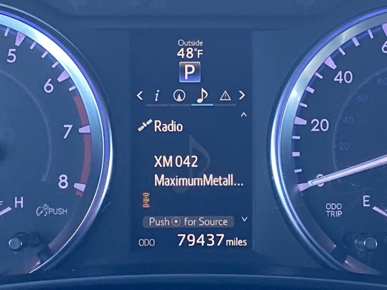 Thumbnail: 2015 Toyota Highlander - 15