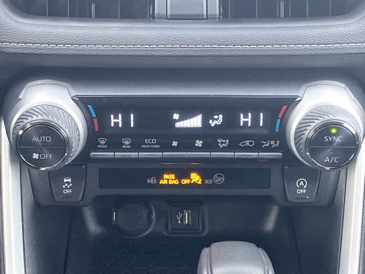 Thumbnail: 2024 Toyota RAV4 - 18